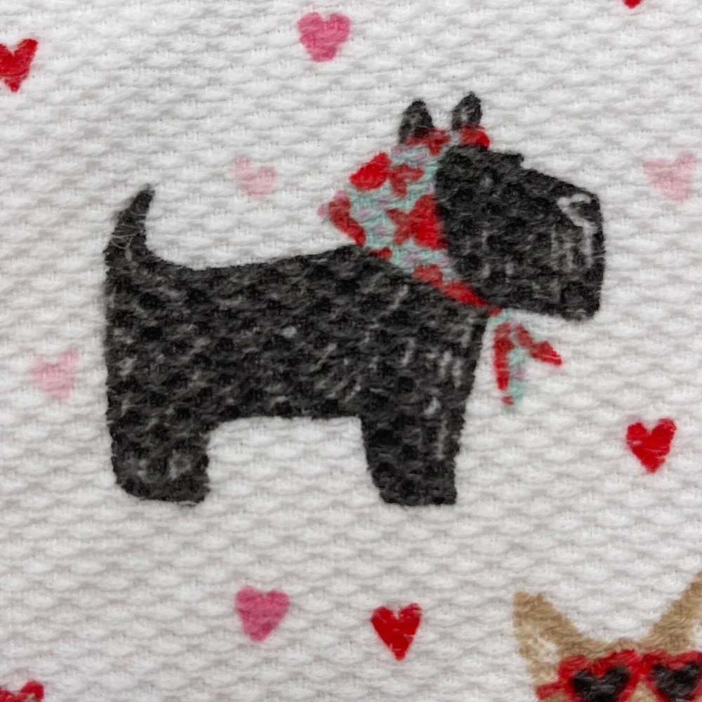 Cupcakes and Cashmere Kitchen Towels Dogs Hearts Valentines Day Set‎ Of 2